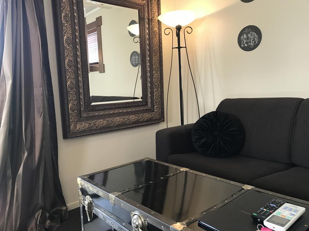 Готель Cambridge Coach House Екстер'єр фото